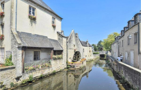 Beautiful apartment in Bayeux with WiFi and 1 Bedrooms